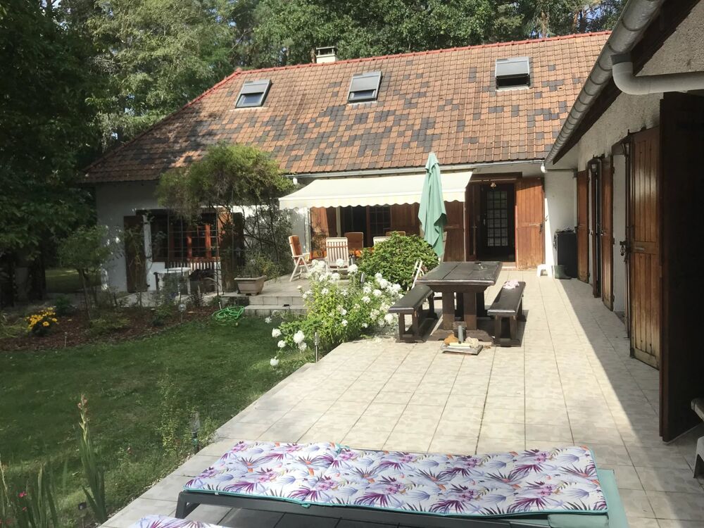 Noisy sur École - PROPRIÉTÉ D'EXCEPTION en coeur de forêt