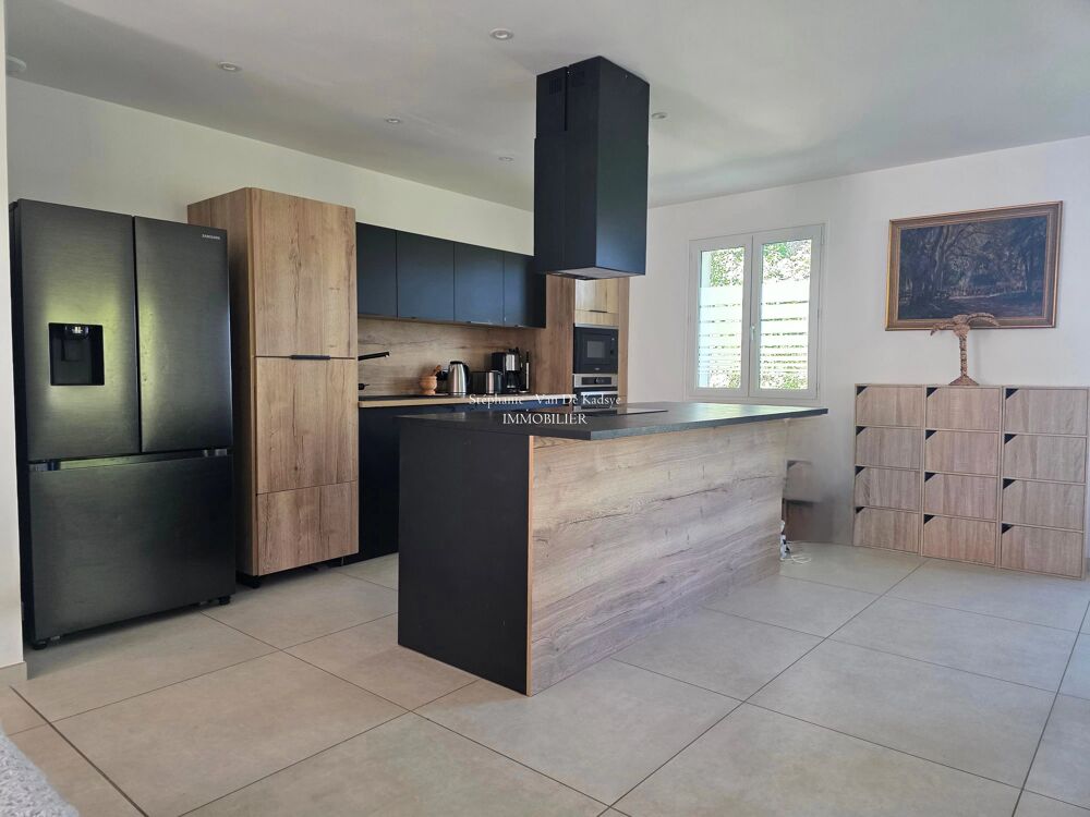 Vente Villa Villa 200m²  - 4 chambres- dépendance -  piscine. Vidauban