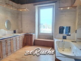  Maison � vendre 8 pi�ces 205 m�
