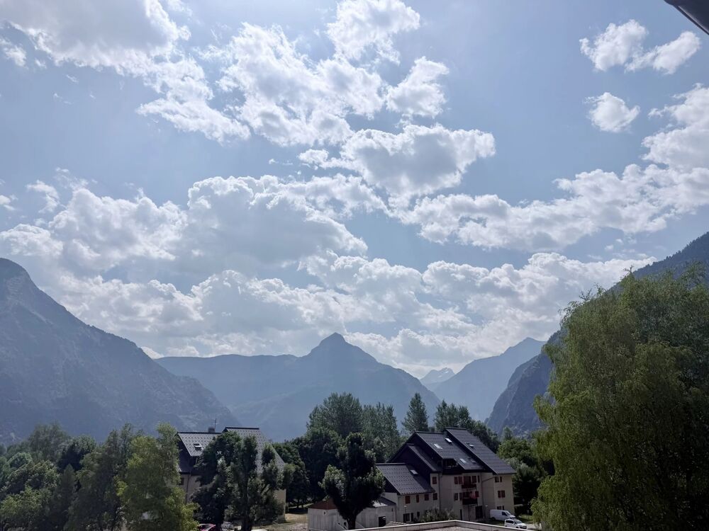 Vente Appartement T3 avec balcon et garage Le bourg-d'oisans
