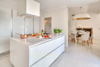 Vente Villa Éze Bord de mer  - Villa 220 m2, terrain 800 m2, piscine, garage Èze