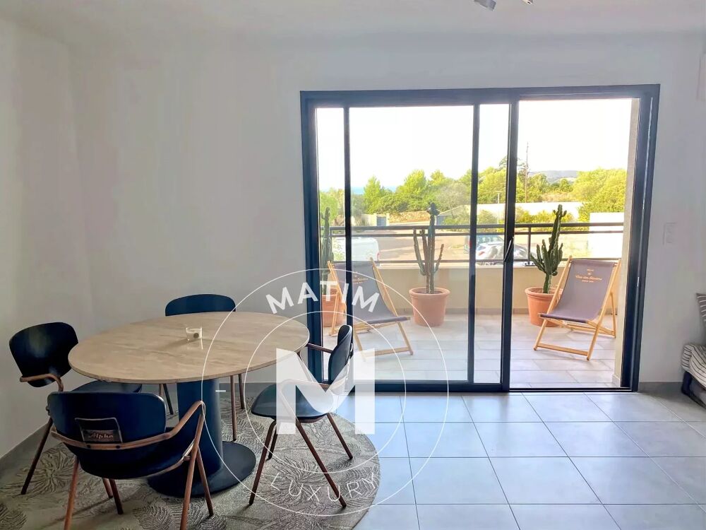 À vendre : Appartement T3 au coeur de Cargèse**