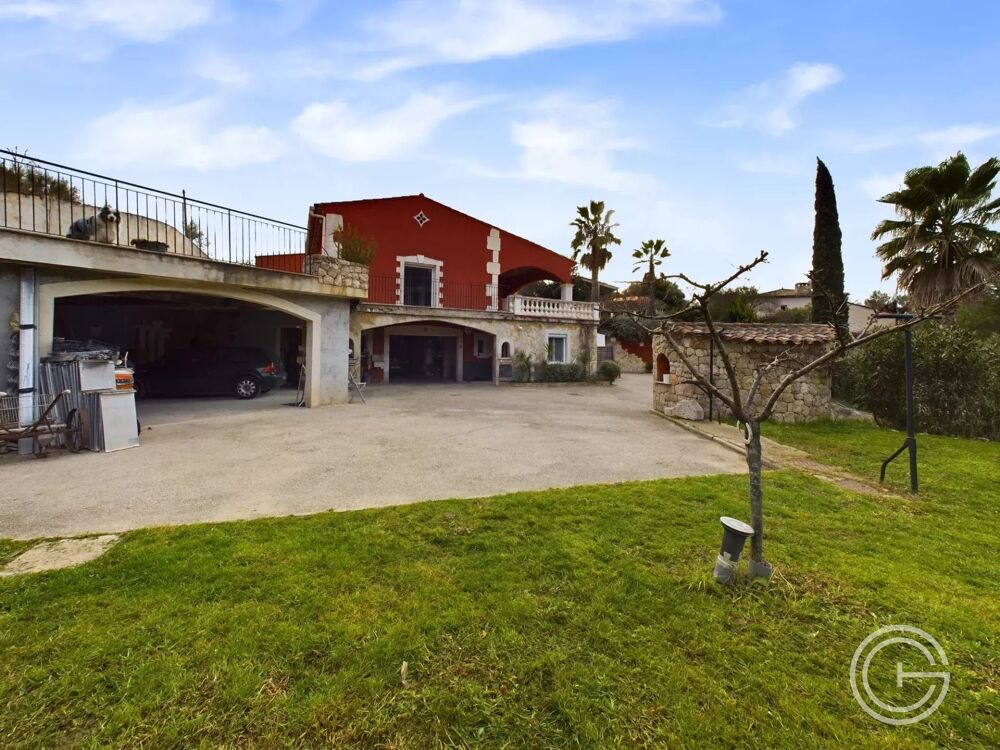 Maison en copropriété - Quartier du Crouzelier - Contes