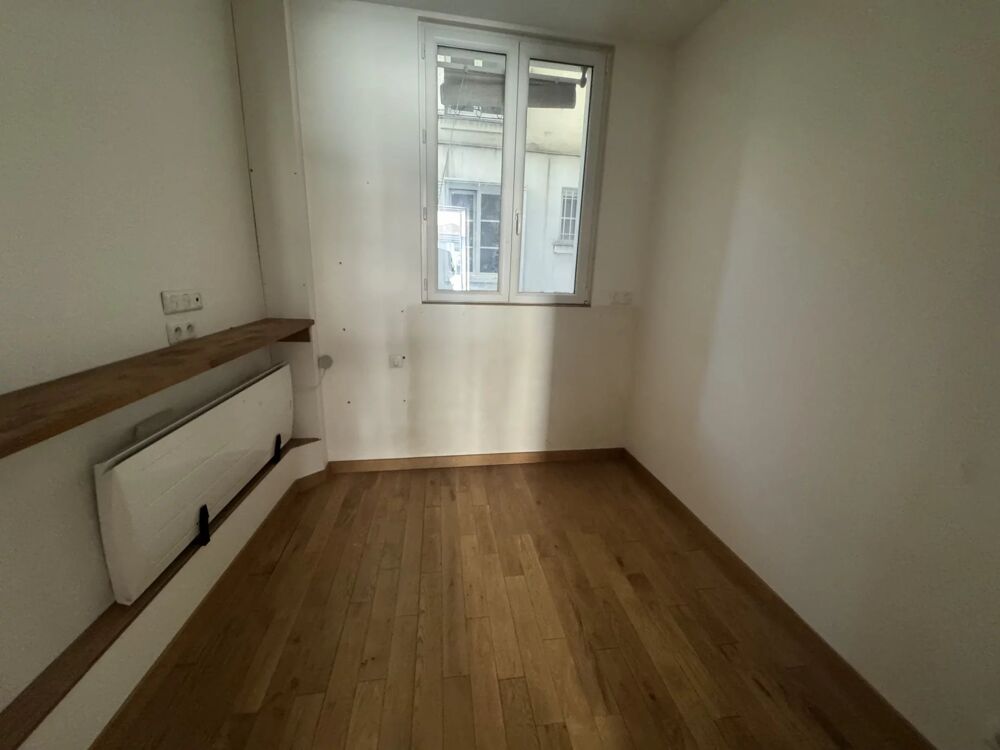 Vente Appartement Petit deux pièces calme Paris 20