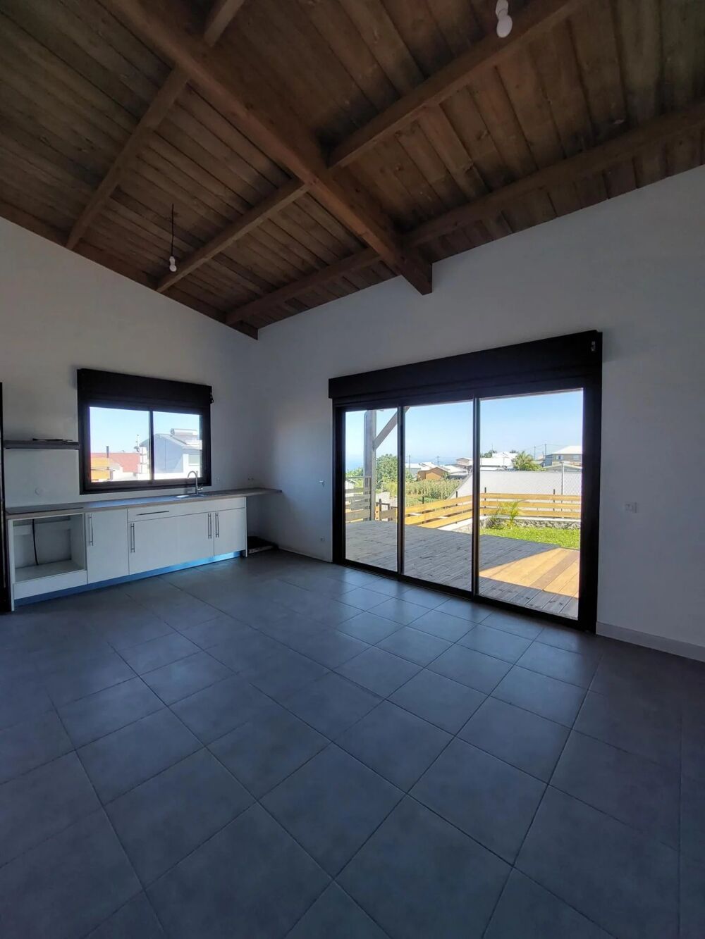 SD55 - VILLA F4 A LOUER A PETITE ILE