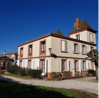  Villa à vendre 15 + pièces 280 m²
