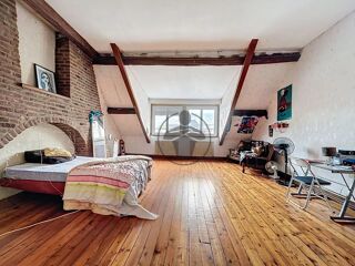  Immeuble à vendre 6 pièces 154 m²