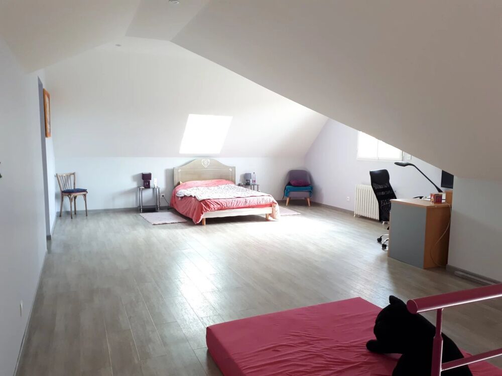 MAISON À CURES