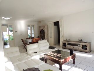  Maison à louer 5 pièces 140 m²
