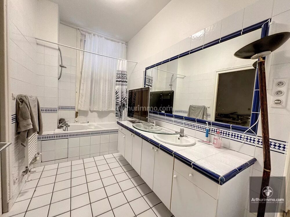 Vente Appartement APPARTEMENT BOURGEOIS D'ENVIRON 165 M² AVEC ASCENSEUR Roanne