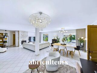  Maison � vendre 12 pi�ces 261 m�