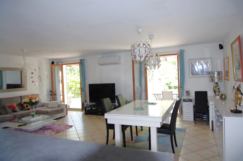Vente Maison LE MUY QUARTIER RÉSIDENTIEL - MAISON T5 RÉNOVÉE - 2 CHAMBRES - S Le muy