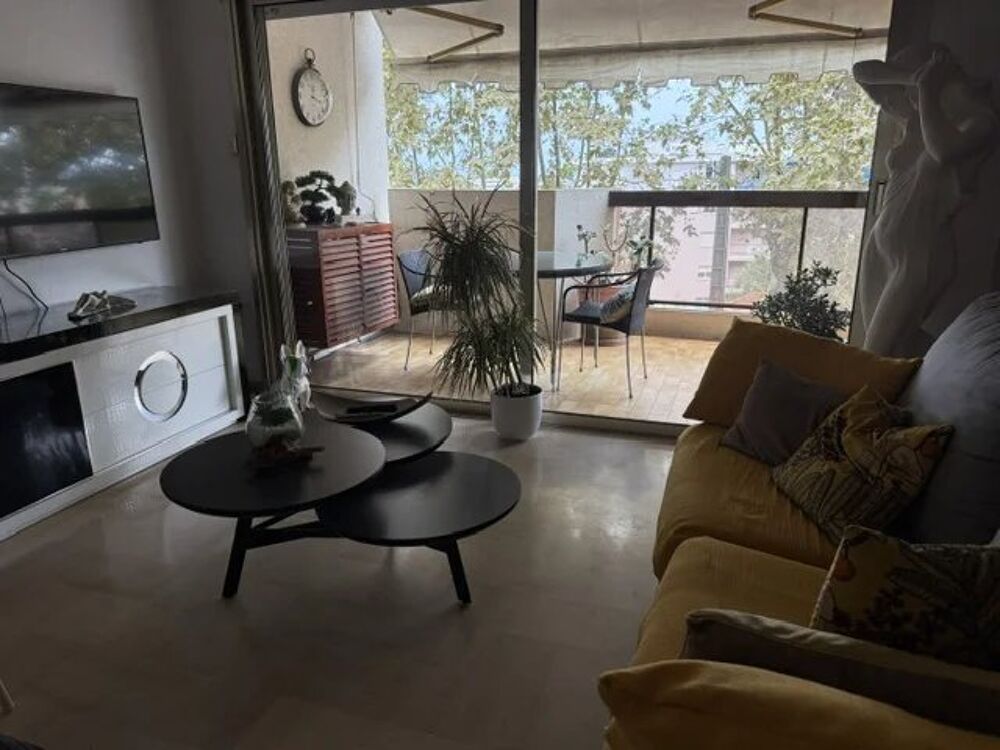 Location Appartement F2 MEUBLE AVEC GARAGE Le cannet