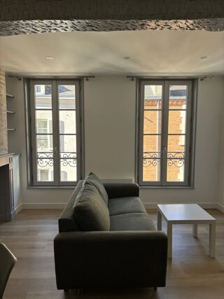  Appartement à louer 2 pièces 38 m²