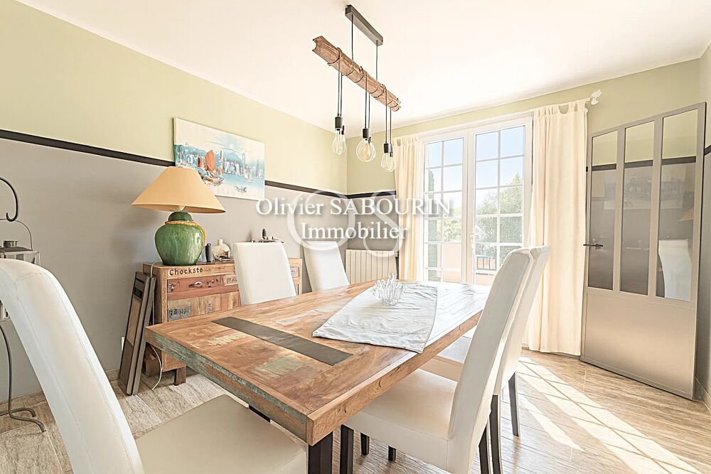 Propriété de 206 m² avec T3 indépendant  5 chambres  4 salles