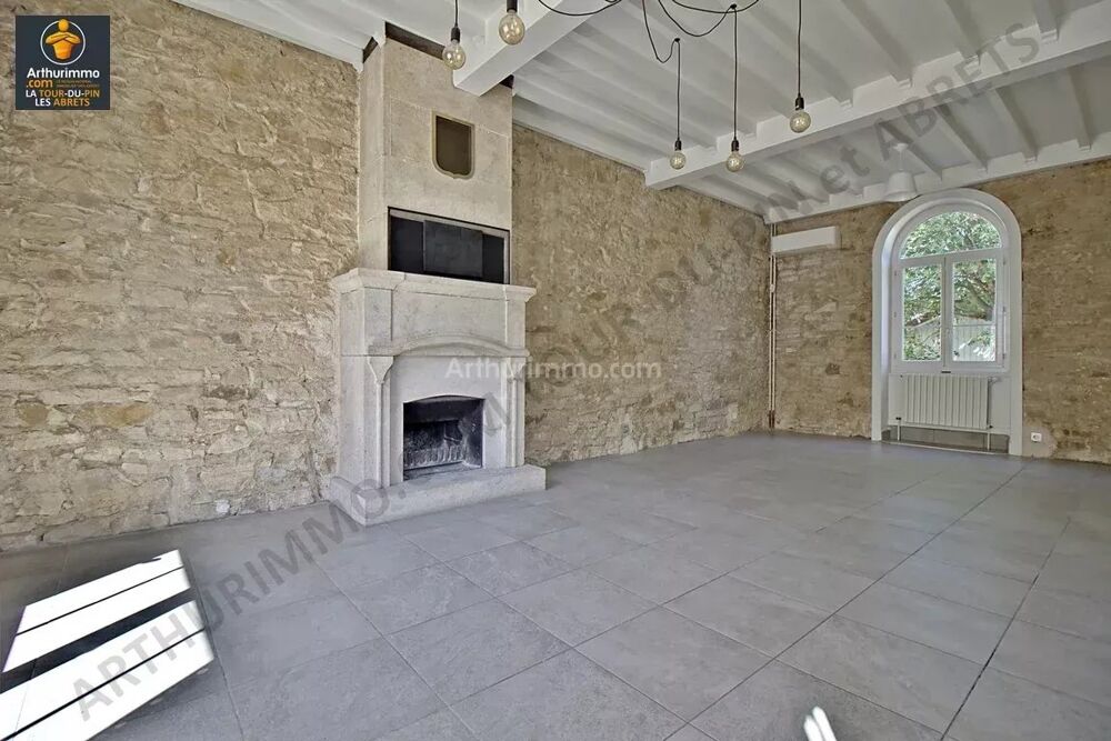 Maison bourgeoise de 108m² sur 500M²