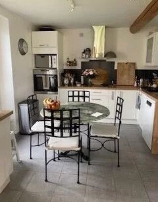  Maison � louer 5 pi�ces 195 m�