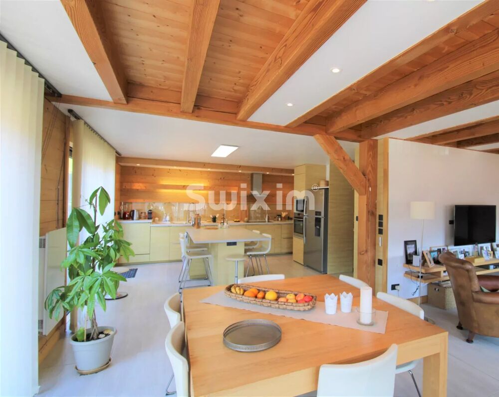 Maison 8 pièces 244 m² · à Saint-Jean-de-Sixt · 244 m² · 1 240 000 €