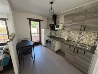  Appartement à louer 2 pièces 43 m²