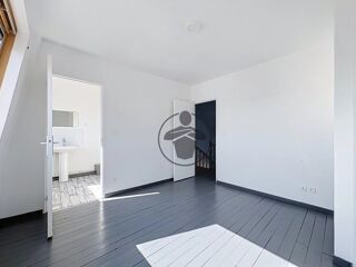  Appartement à louer 2 pièces 27 m²