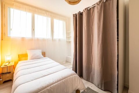   CHAMBRE - FLEURY LES AUBRAIS Appartement - 1 pi�ce(s) - 9 m�