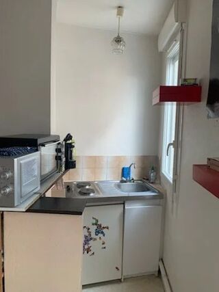 Appartement à louer 1 pièce 21 m²