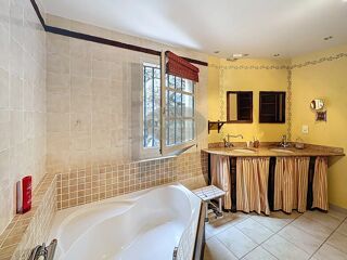  Maison � vendre 8 pi�ces 150 m�