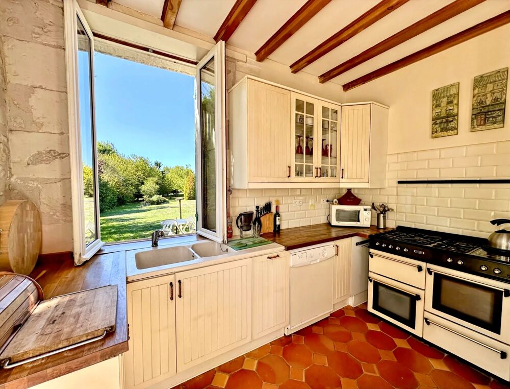 à vendre  Maison Saint-Dizant-du-Gua (17240)