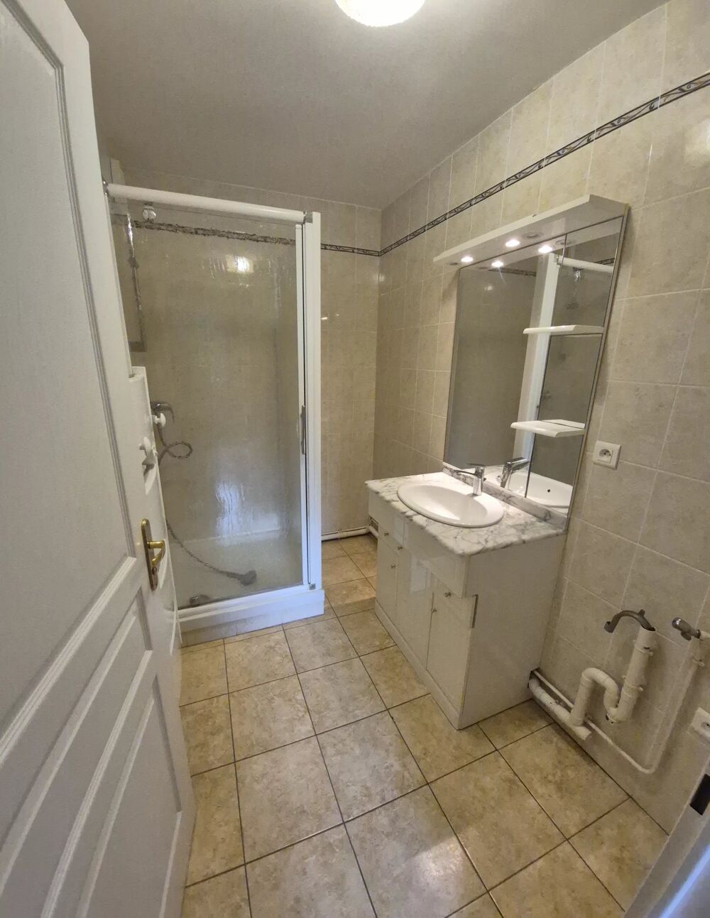 Bel appartement de 72 m²/2ch en Résidence avec Ascenceur/ Balcon