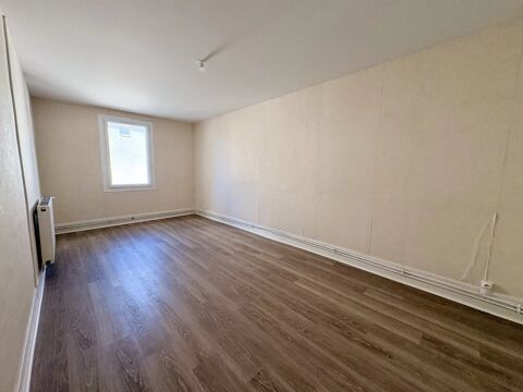  Maison  louer 3 pices 82 m