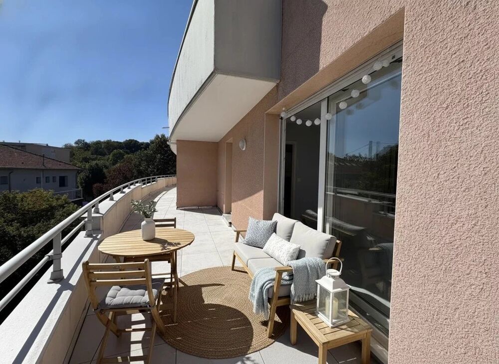 EXCLUSIVITÉ  APPARTEMENT T3 DE 70 M² AVEC TERRASSE, PARKING ET
