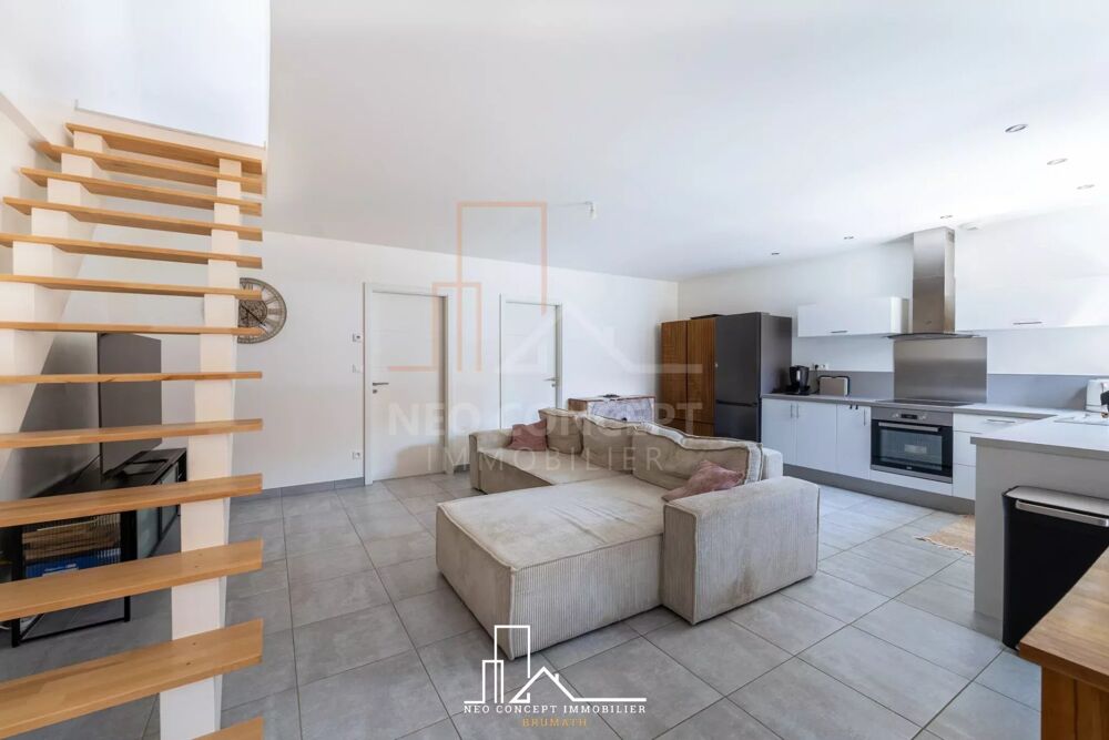Vente Appartement Superbe Duplex Rénové avec Terrasse et parking – Au Cœur de Brum Brumath
