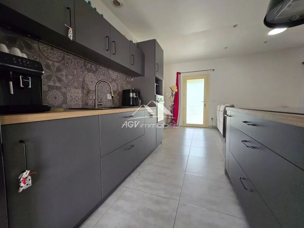 Vente Maison Sur 1134 m² de terrain maison avec piscine Deaux