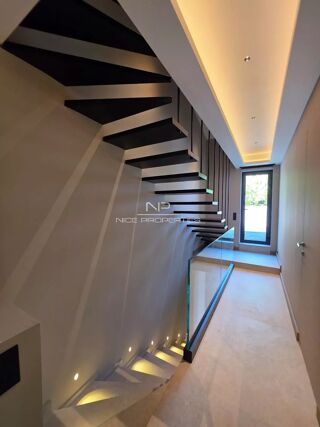  Villa à vendre 4 pièces 160 m²