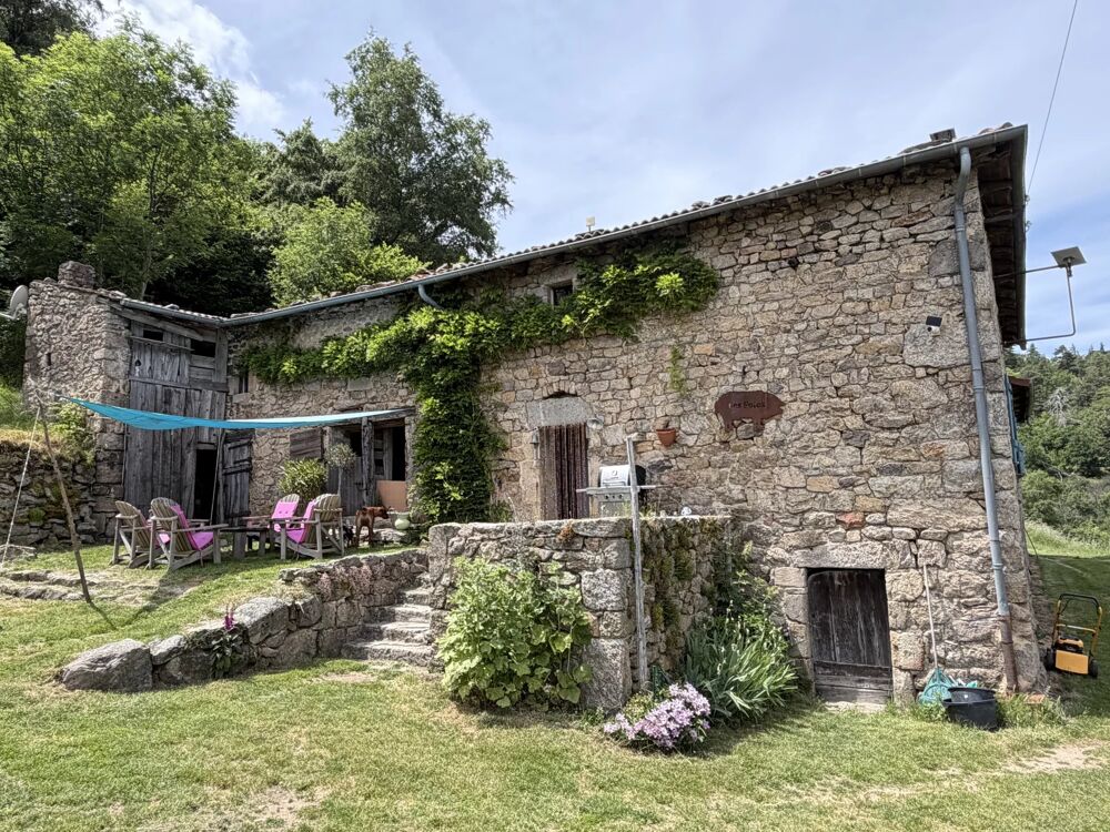Vente Immeuble Charmant domaine dans un écrin de verdure à Saint-Symphorien-de- Saint-symphorien-de-mahun