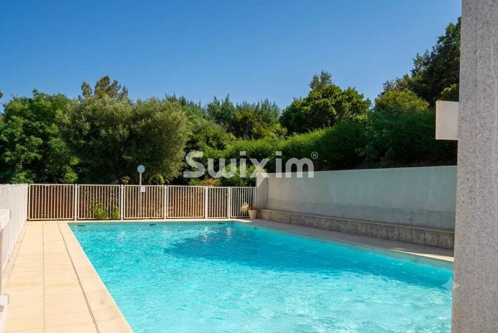 APPARTEMENT T2 AVEC JARDIN, PISCINE, PARKING