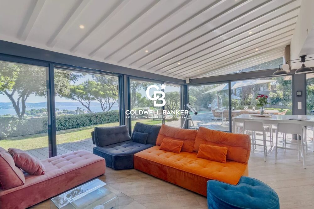 Vente Maison Élégante villa contemporaine avec vue mer à couper le souffle Cavalaire-sur-mer