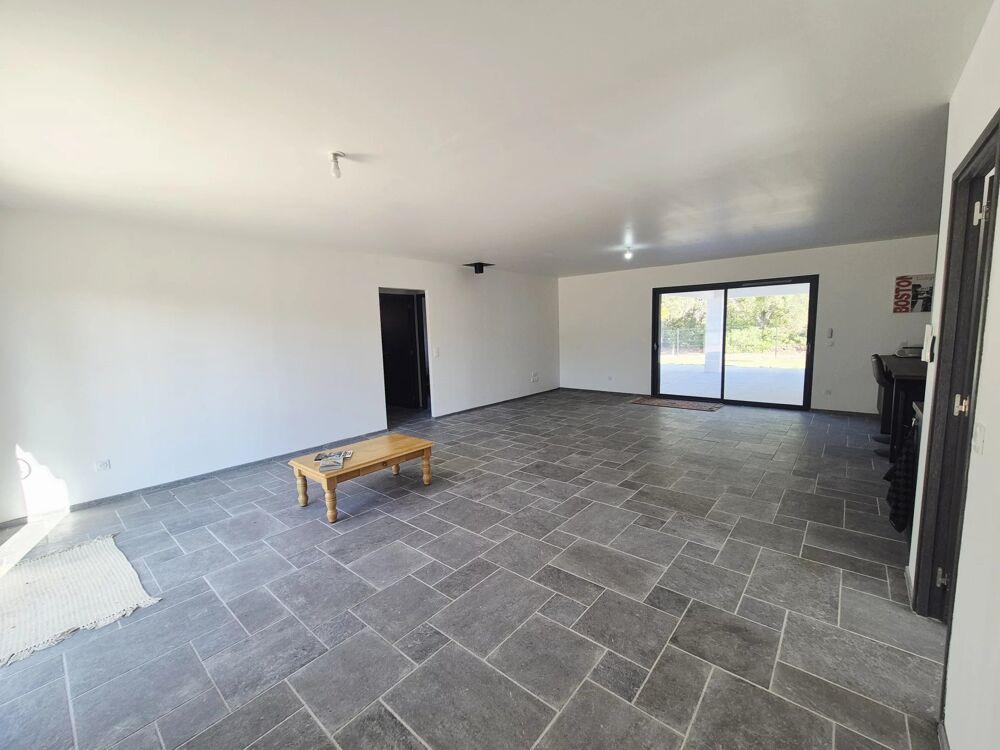 � vendre  Maison Le Cannet-des-Maures (83340)