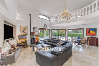  Maison � vendre 7 pi�ces 265 m�