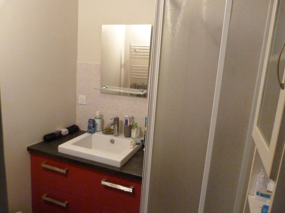 Vente Appartement Appartment T.3 - 2 Chambres - Avec locataire - Parking Vierzon