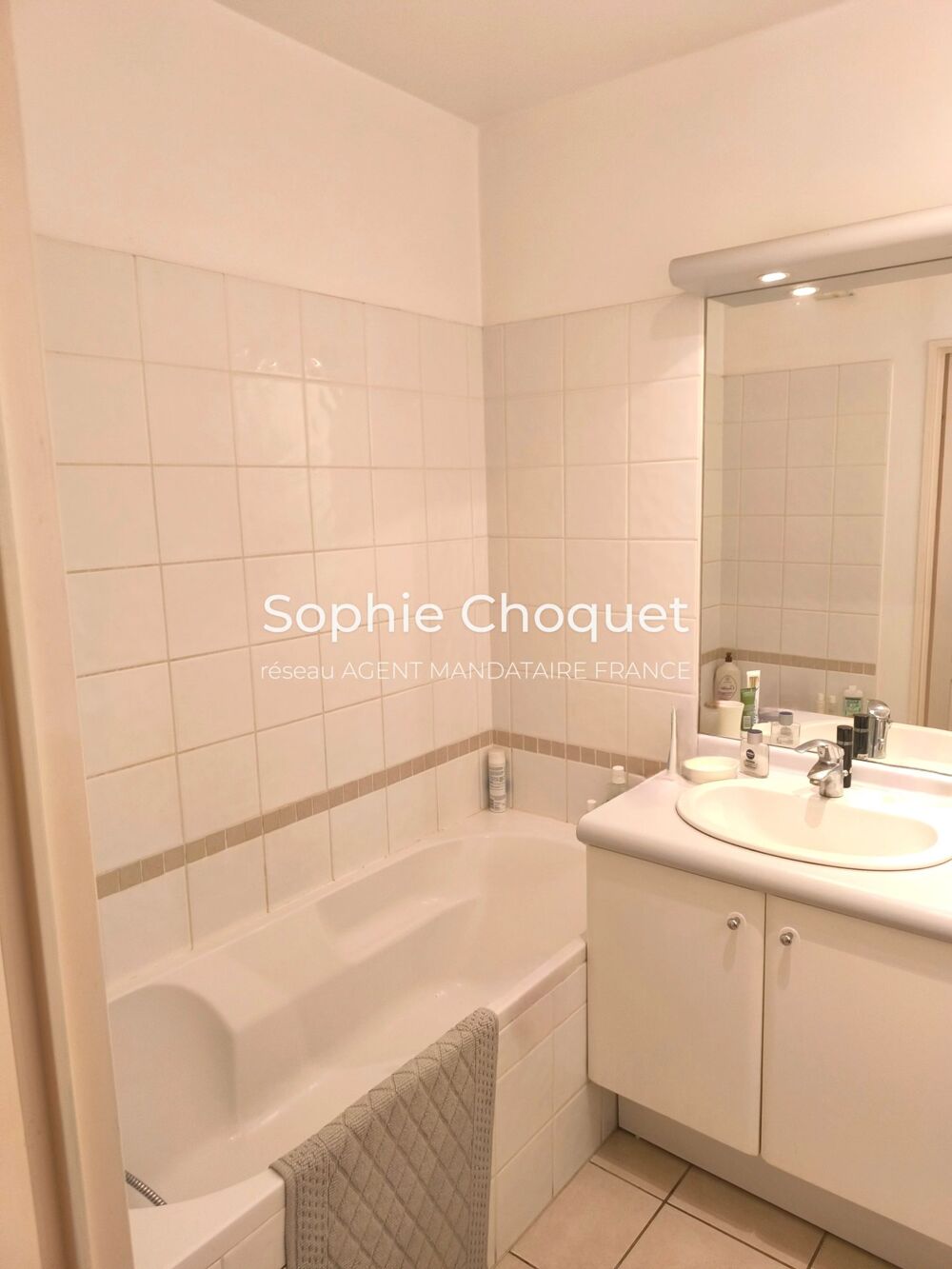 Vente Appartement COUP DE CŒUR - APPARTEMENT T3 AVEC TERRASSE PLEIN SUD, GARAGE ET Valenciennes