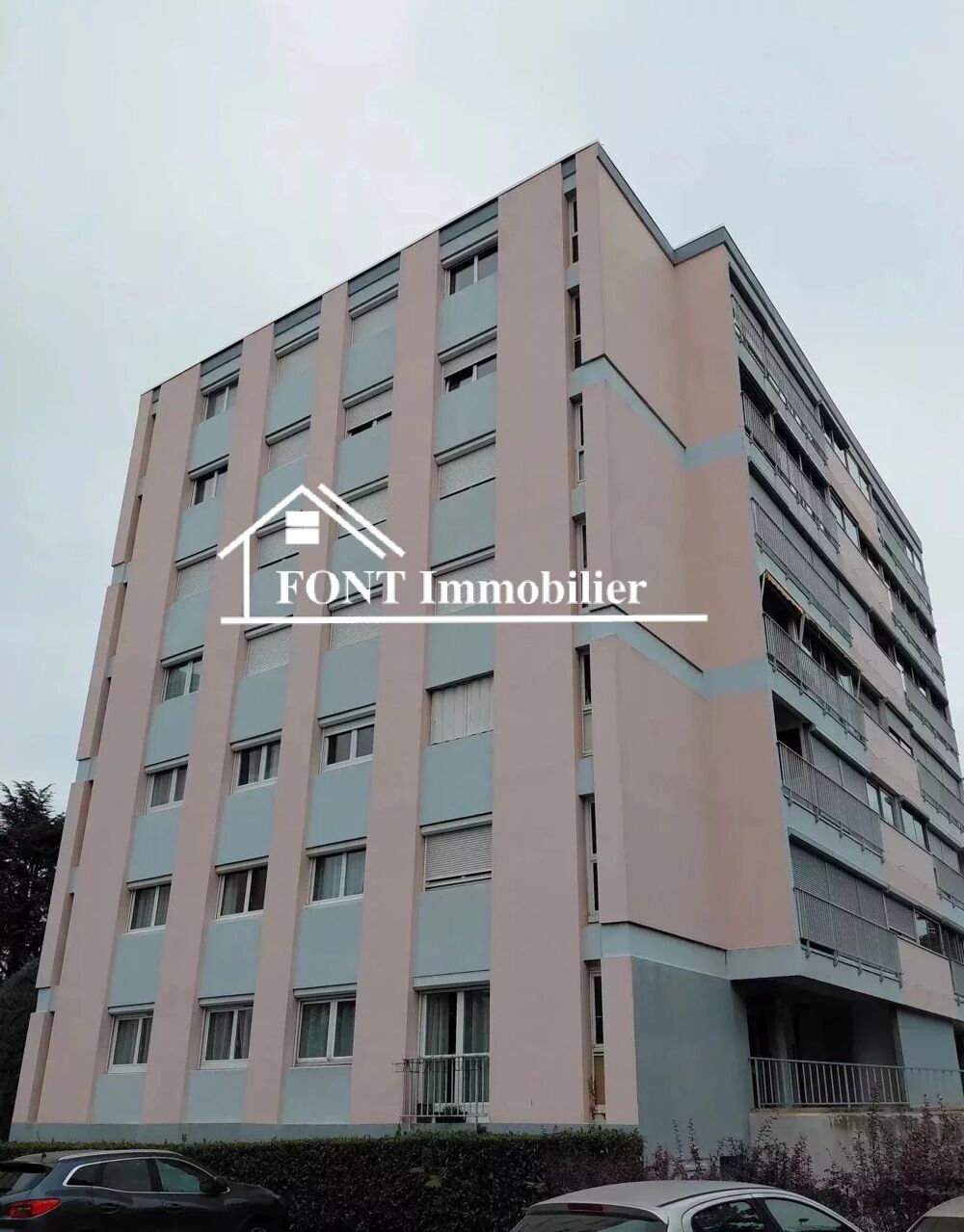 SAINT-CHAMOND, PROCHE GARE, AGRÉABLE APPARTEMENT