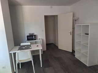  Appartement à louer 1 pièce 24 m²