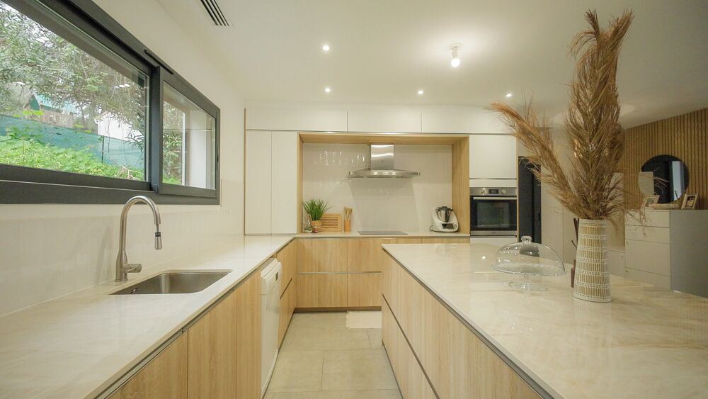 Villa contemporaine 130 M2 - 4 chambres, piscine, Terrasse 56M2