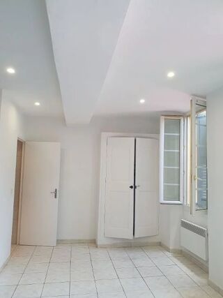  Appartement à louer 1 pièce 23 m²