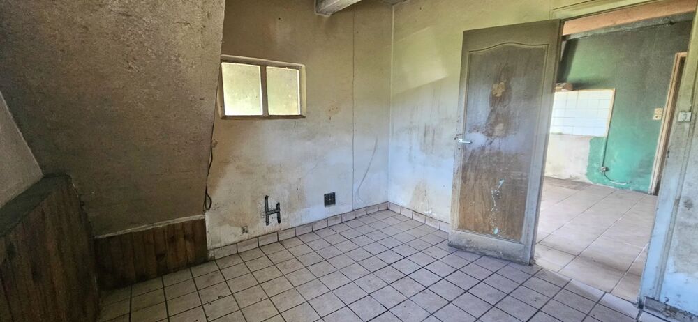 Vente Maison EXCLUSIVITÉ - CHARMANTE MAISON À RÉNOVER À PRAT - 2 CHAMBRES Prat