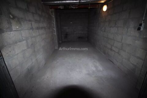  Parking / Garage  louer 13 m