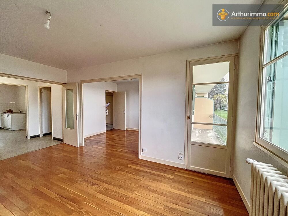 Location Appartement APPARTEMENT TYPE 3 - AU CALME Centre ville Bourgoin-jallieu