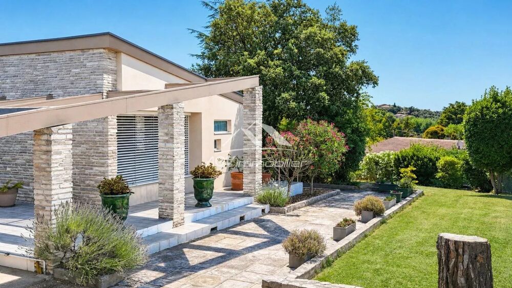 Vente Maison Maison d 'architecte de 200 m² habitable - piscine - 2540m² de t Saint-privat-des-vieux