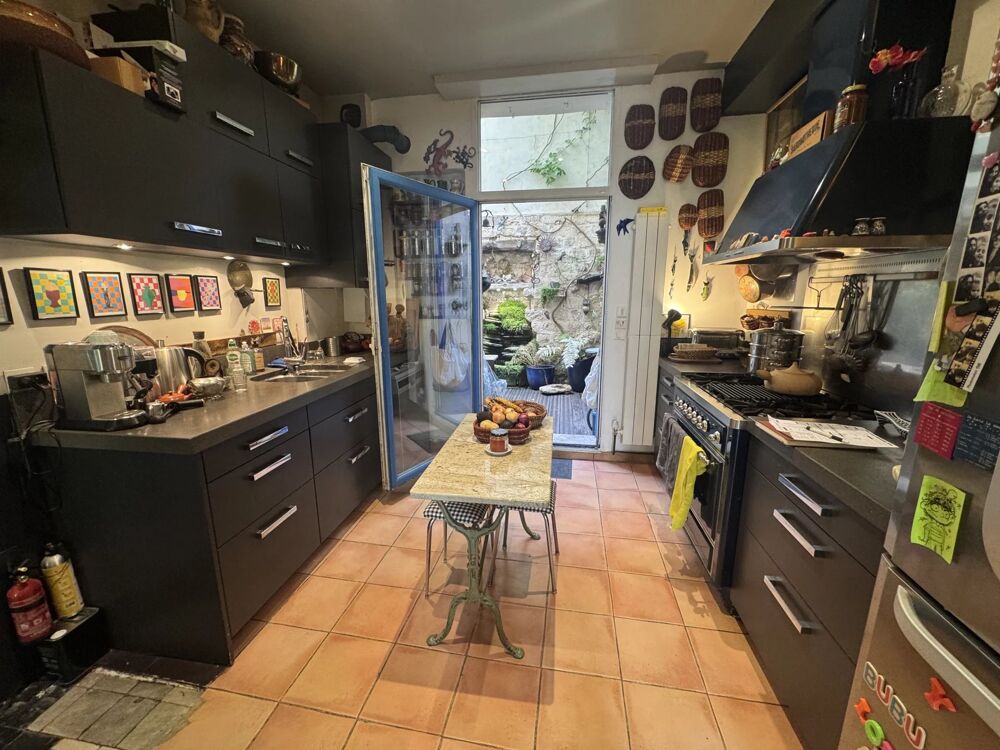 Vente Maison Entre Pyrenees et les Buttes Chaumont, bien d'exception Paris 19